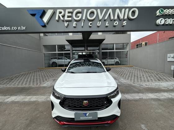 FIAT FASTBACK 1.3 TURBO 270 FLEX ABARTH AT6 FIAT FASTBACK 1.3 TURBO 270 FLEX ABARTH AT6